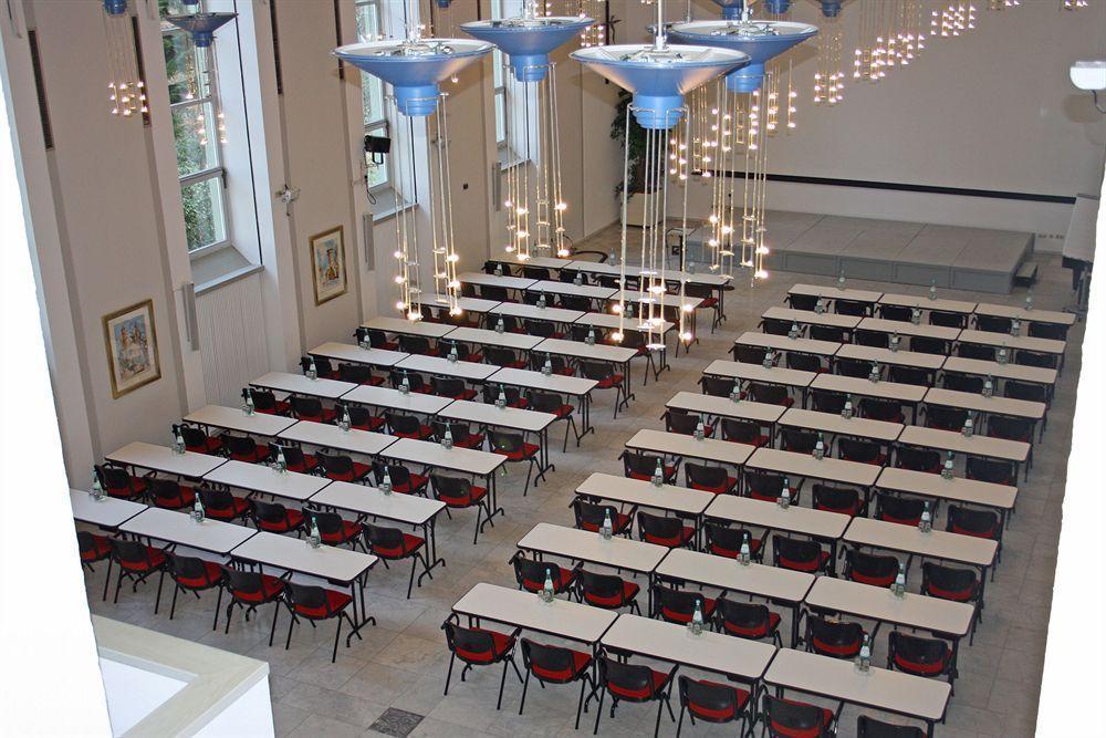 Kardinal Schulte Haus Ξενοδοχείο Μπέργκις Γκλάντμπαχ Εξωτερικό φωτογραφία