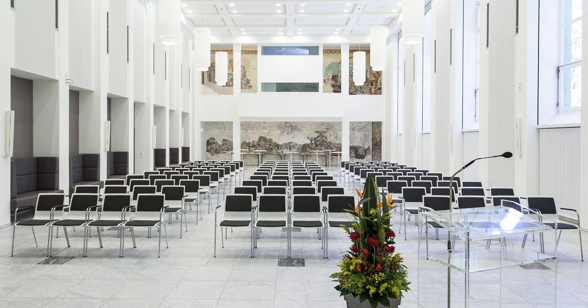 Kardinal Schulte Haus Ξενοδοχείο Μπέργκις Γκλάντμπαχ Εξωτερικό φωτογραφία